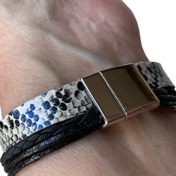 Magnetic Multi Strand Snake Pattern Braided Black & White Rhinestone Bracelet - Picture 7 of 7
